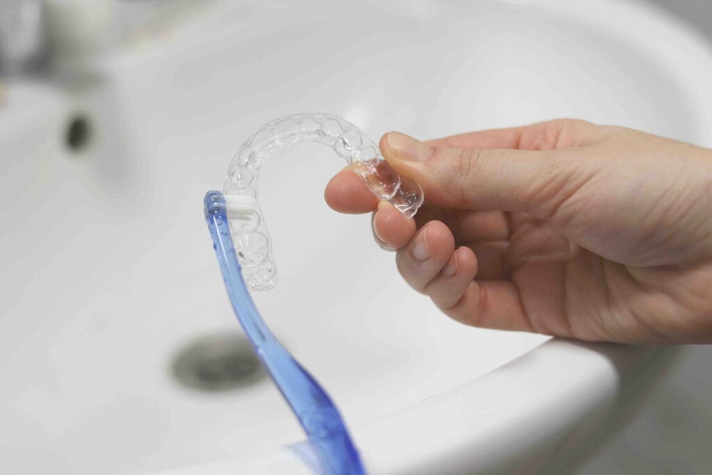 cosa evitare nella pulizia delle mascherine dentali